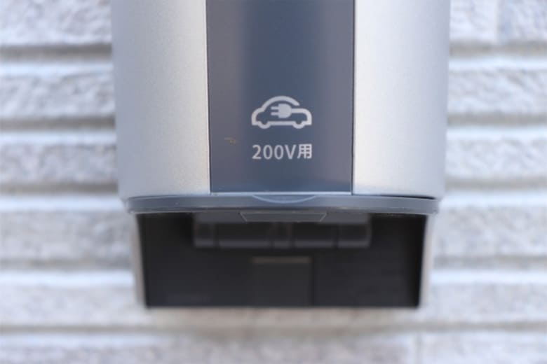 EV時代に備える外構計画とは?後悔しない充電設備と駐車場設計を解説のイメージ画像