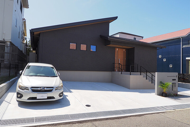 カーポートなしでも大丈夫？後悔するケース・しないケースのイメージ画像