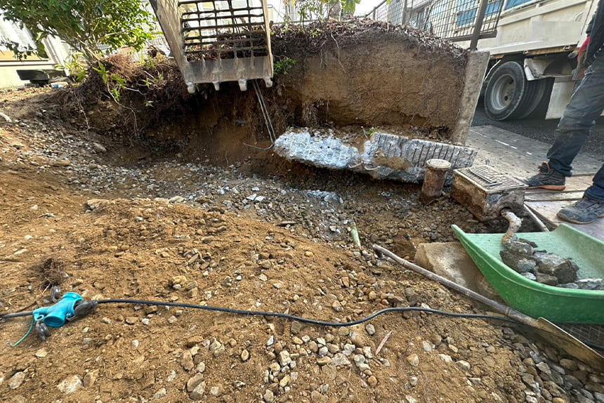 神戸市西区の施工中写真